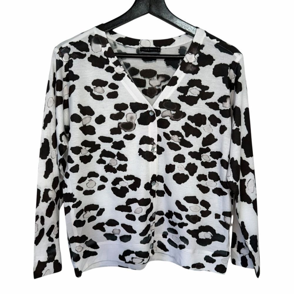 Nally & Millie Animal Print Cardigan Sweater Top size S/M White Black Button